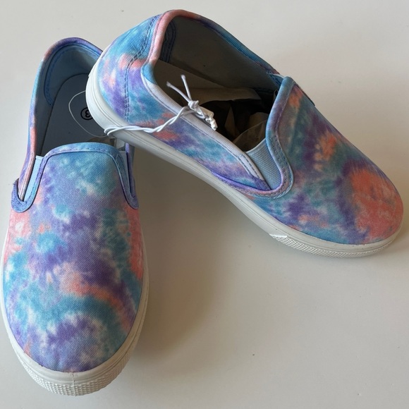Girls Tie Dye Slip on Sneakers Size 3 New - Picture 3 of 7